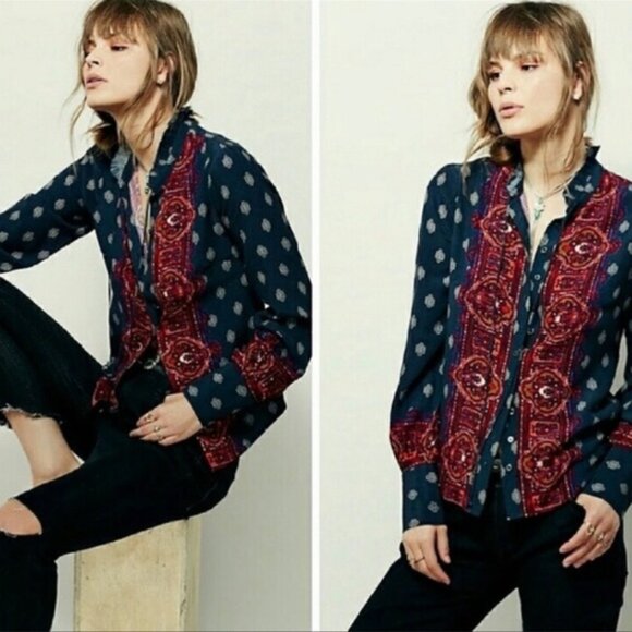 Free People Tops - Free People Wishing Well Border Print Button Up Blouse Blue Red Women's Size S